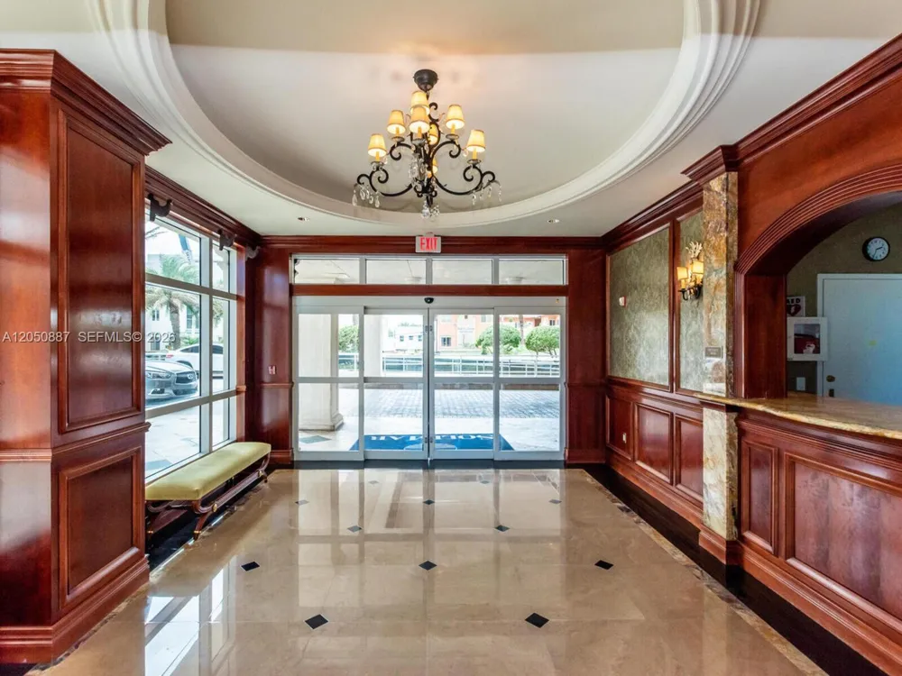 9595 Collins Ave #N4-E Surfside, FL 33154