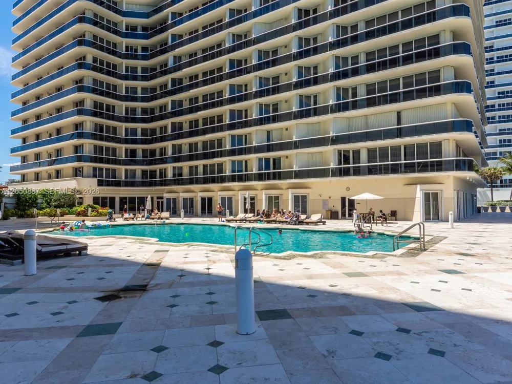 9595 Collins Ave #N4-E Surfside, FL 33154