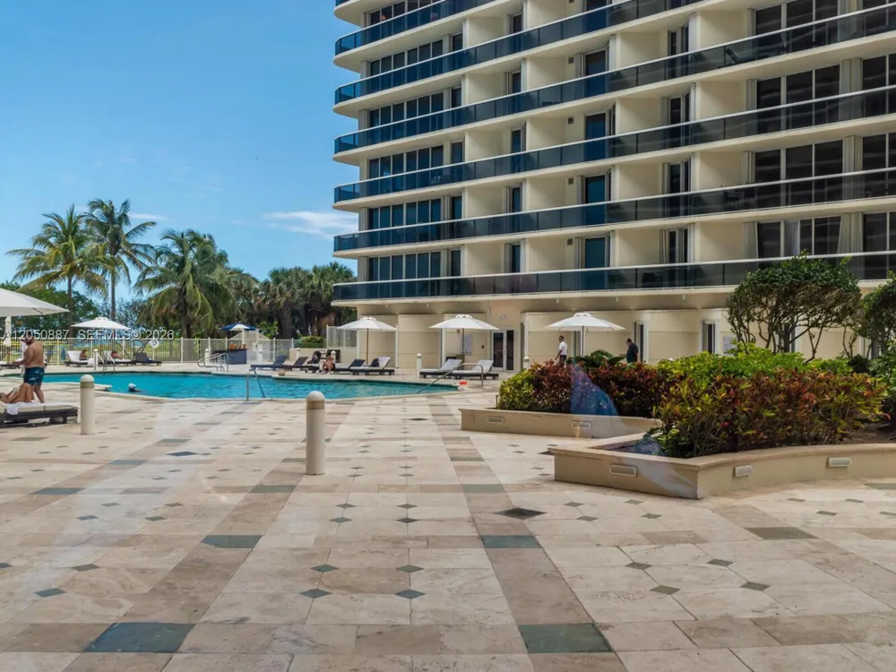9595 Collins Ave #N4-E Surfside, FL 33154