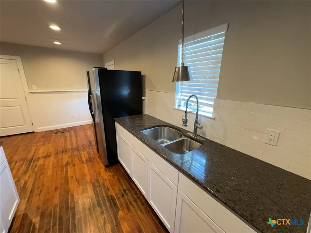 707 Main Street Copperas Cove, TX 76522