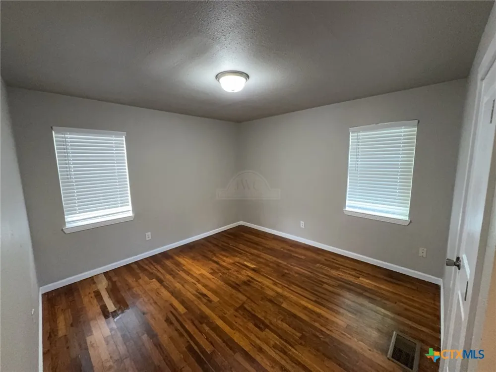 707 Main Street Copperas Cove, TX 76522