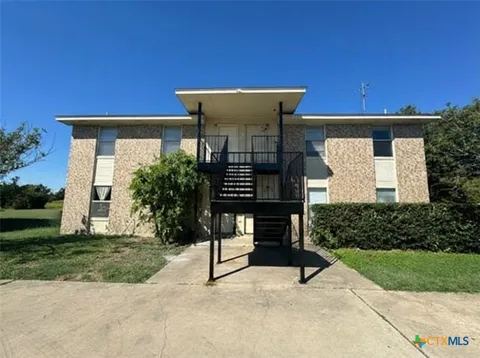 1709 Cedarhill Drive