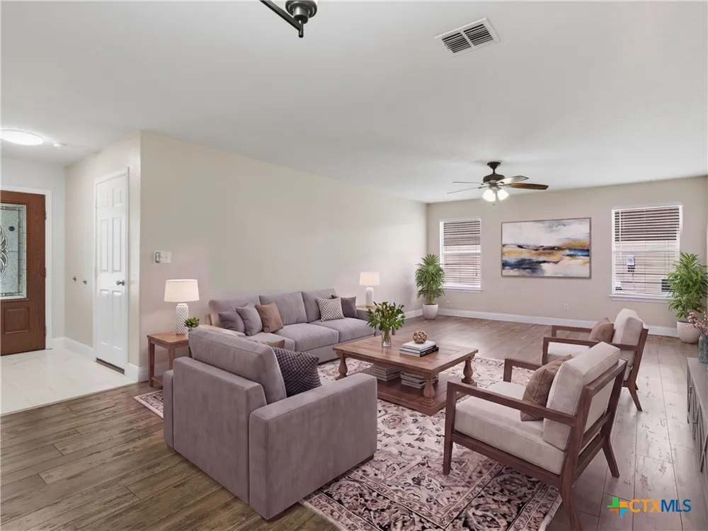 414 Walnut Crest Selma, TX 78154