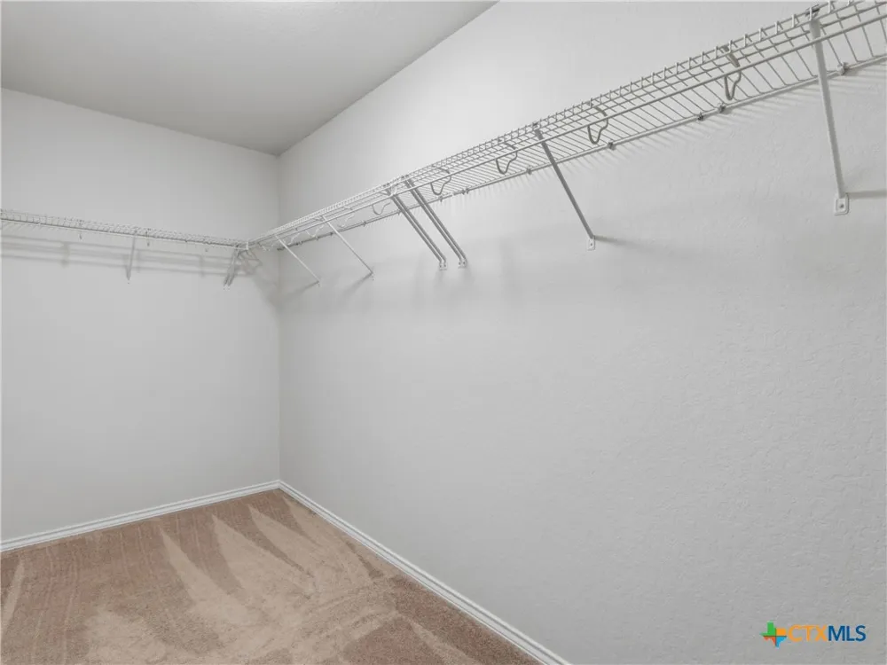 414 Walnut Crest Selma, TX 78154