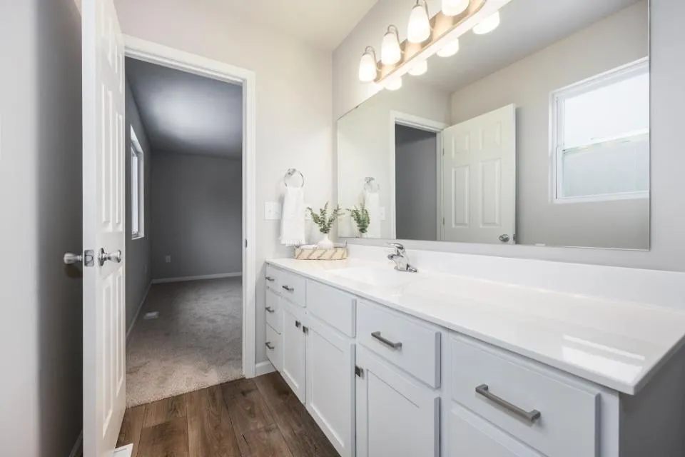 352 Sherman Street Allegan City, MI 49010