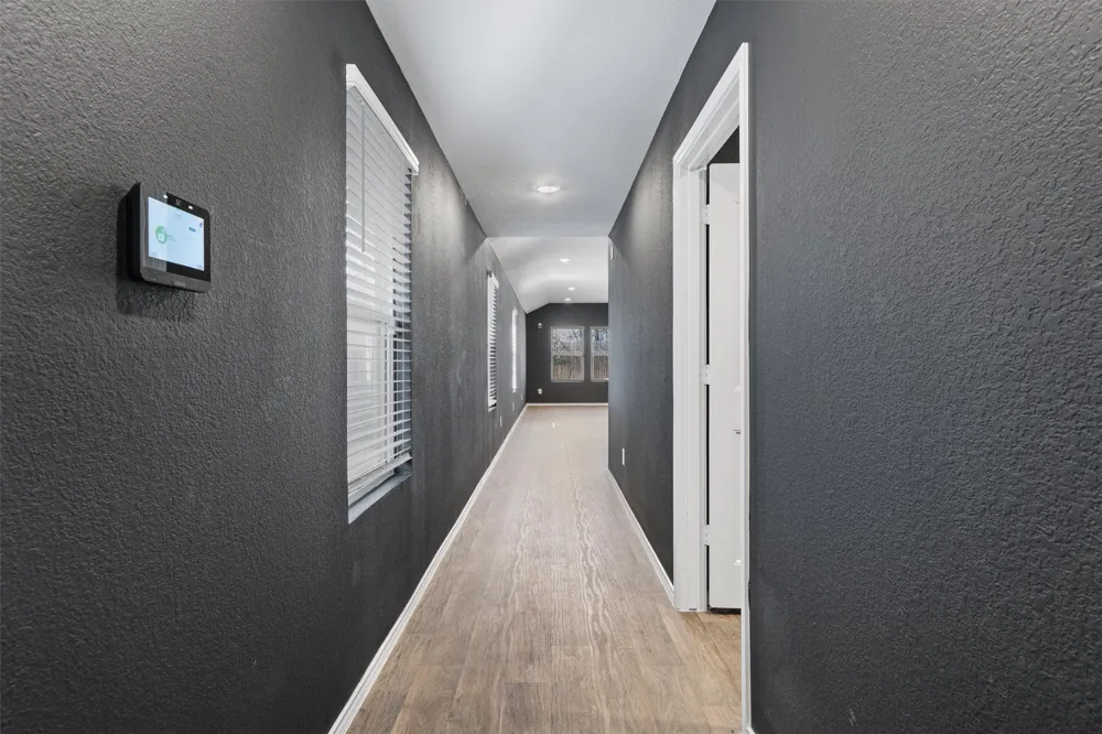 352 Sickle Loop Uhland, TX 78640