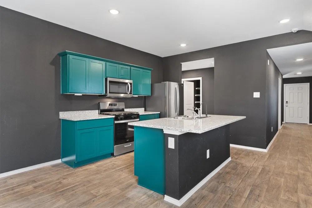 352 Sickle Loop Uhland, TX 78640
