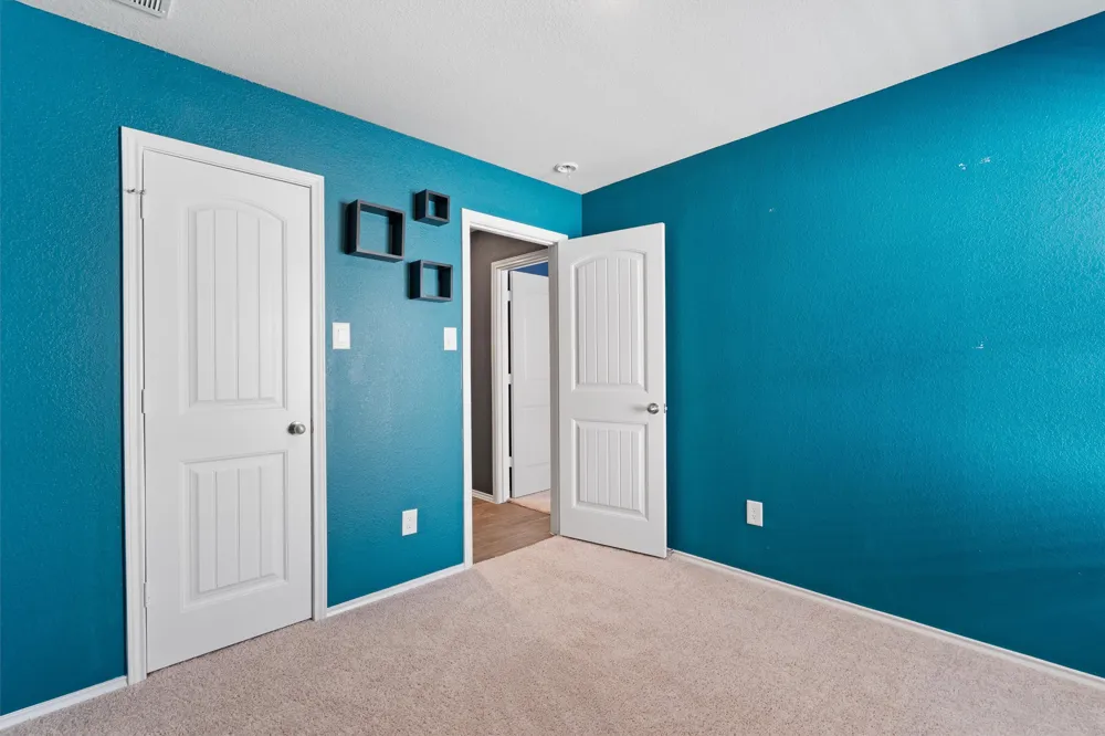 352 Sickle Loop Uhland, TX 78640