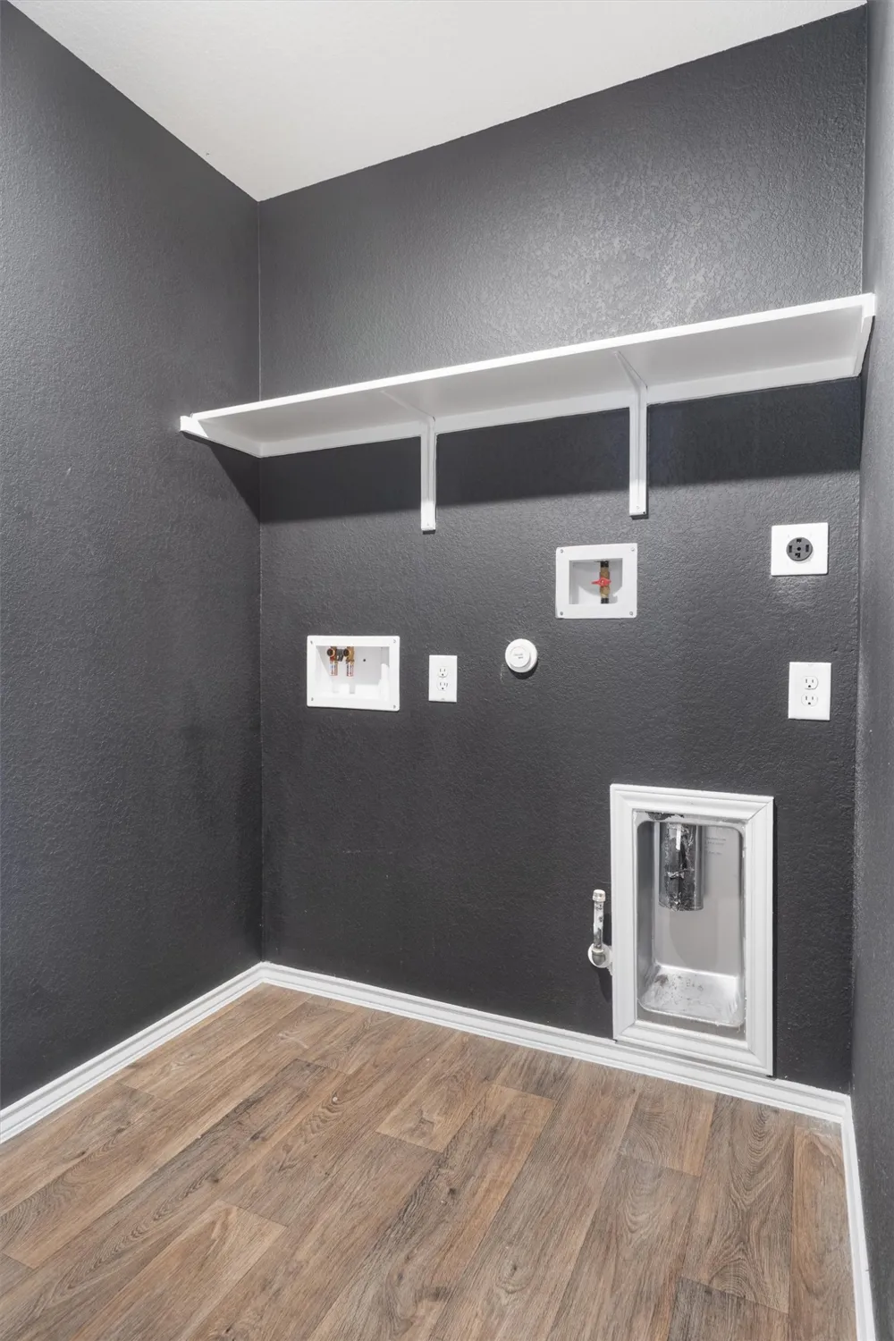 352 Sickle Loop Uhland, TX 78640