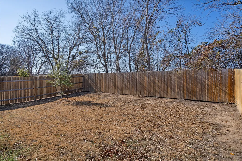 352 Sickle Loop Uhland, TX 78640