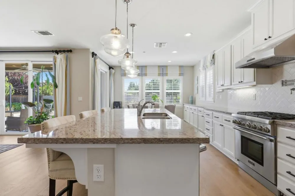 1330 Golden Eagle Drive Morgan Hill, CA 95037