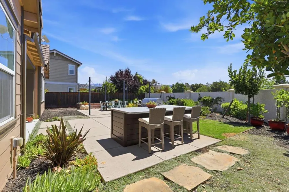 1330 Golden Eagle Drive Morgan Hill, CA 95037