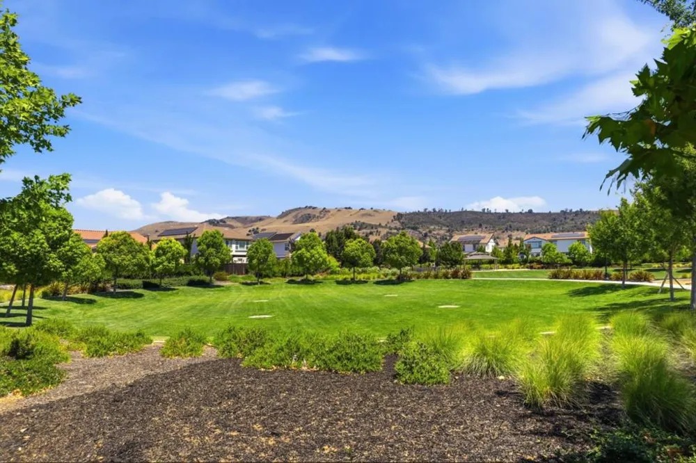 1330 Golden Eagle Drive Morgan Hill, CA 95037