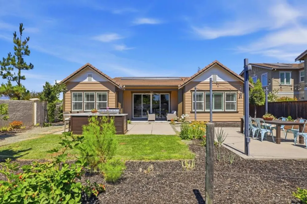 1330 Golden Eagle Drive Morgan Hill, CA 95037