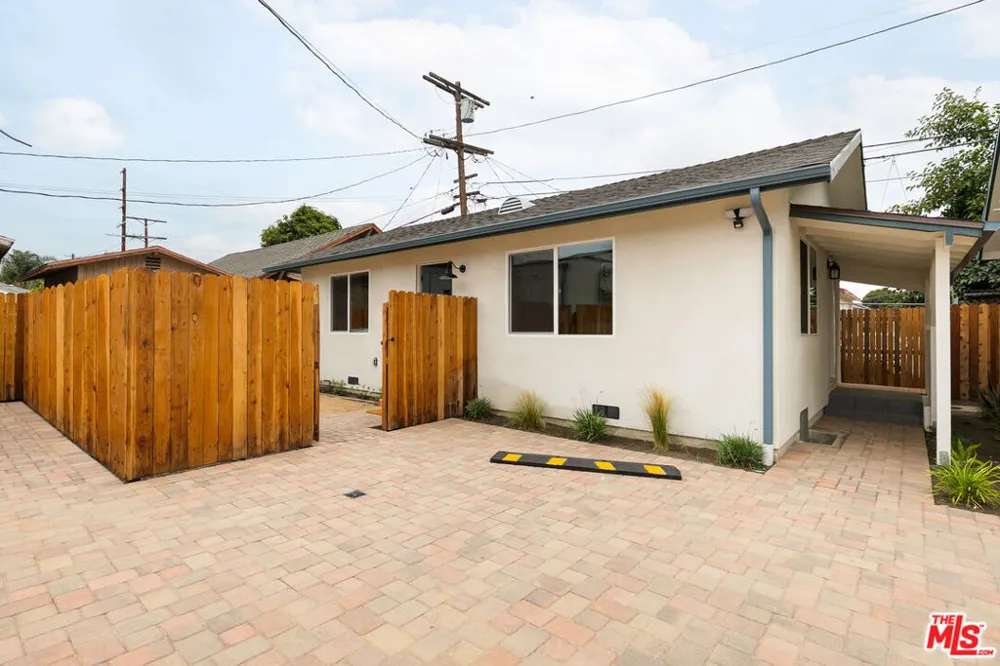 2250 Fernleaf Street Los Angeles, CA 90031