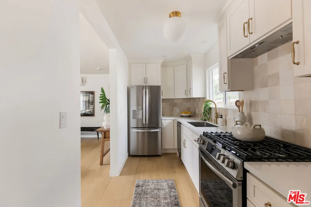 2250 Fernleaf Street Los Angeles, CA 90031