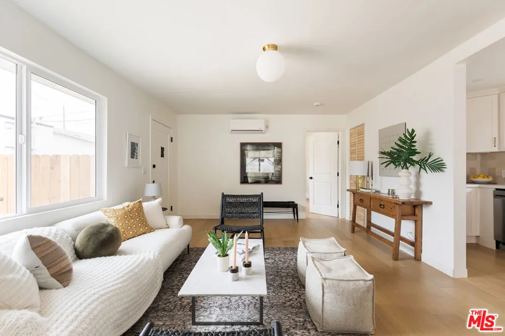 2250 Fernleaf Street Los Angeles, CA 90031