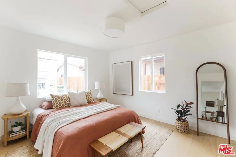 2250 Fernleaf Street Los Angeles, CA 90031