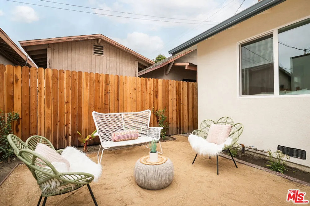 2250 Fernleaf Street Los Angeles, CA 90031