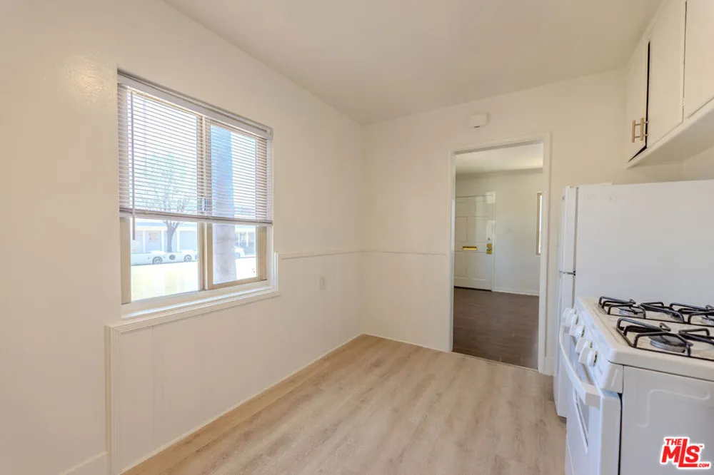 233 E Alameda Avenue #A Burbank, CA 91502