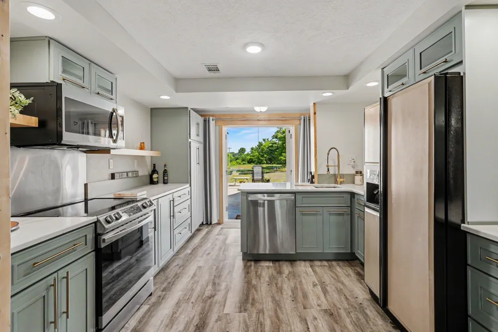 57 Mason Vermontville, MI 49096