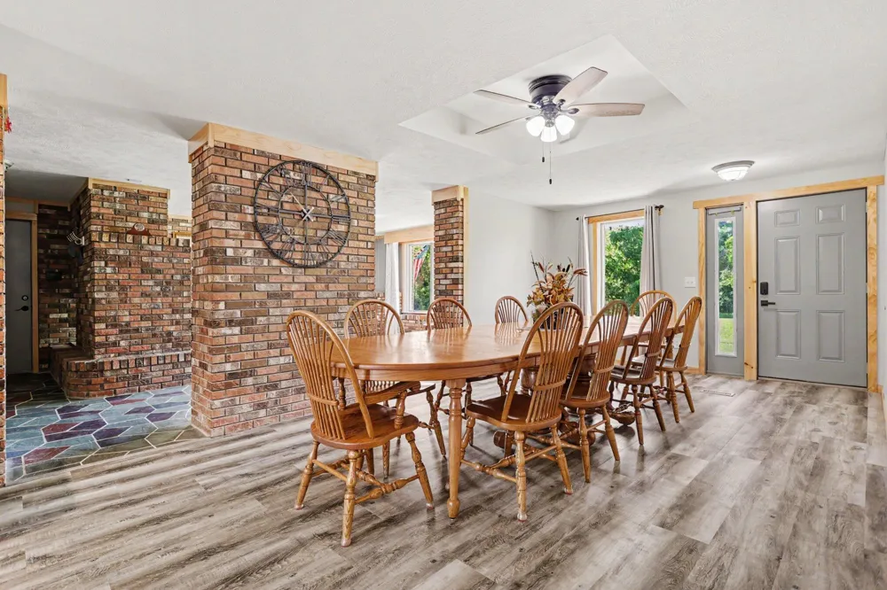 57 Mason Vermontville, MI 49096