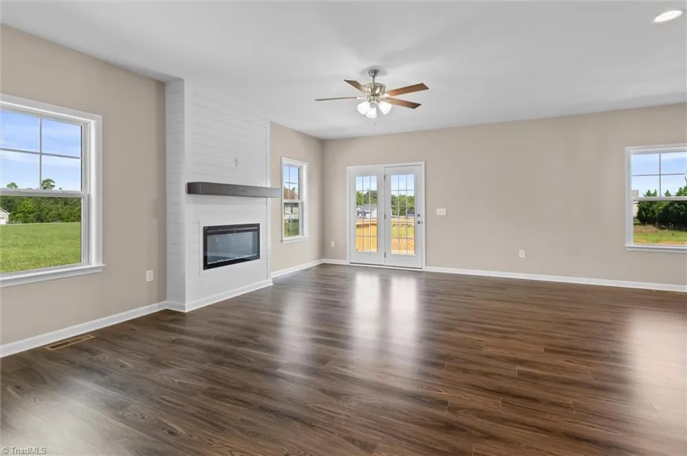 6803 McPherson Clay Road Liberty, NC 27298