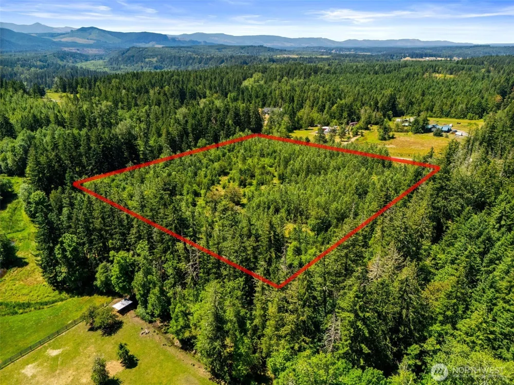 40903 80th Avenue E Eatonville, WA 98328