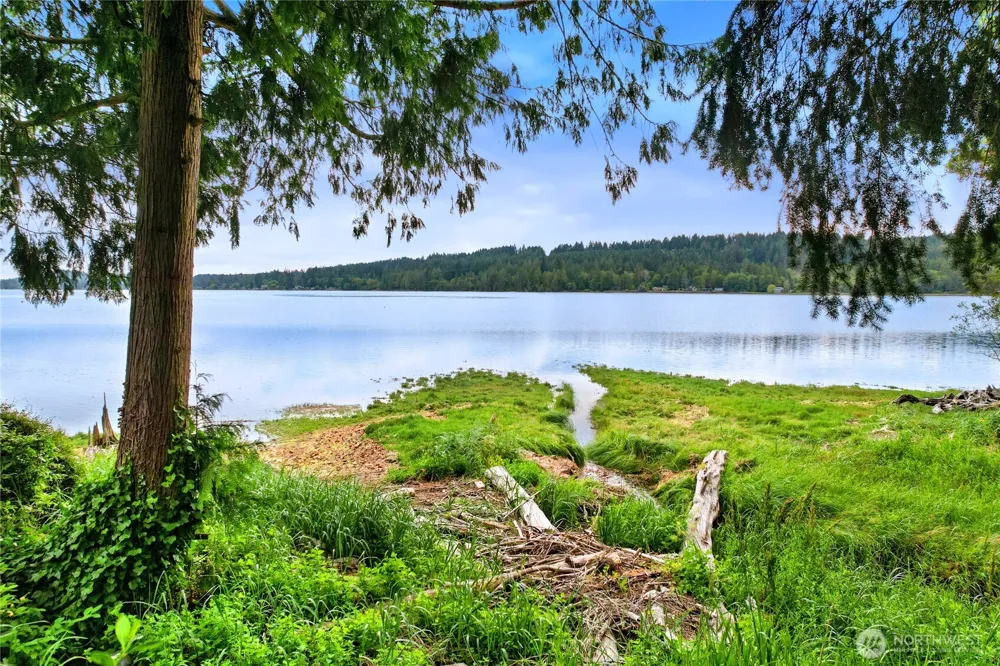 2860 E State Route 302 Belfair, WA 98528