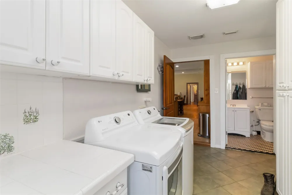 1208 Jeddo Road Rosanky, TX 78953