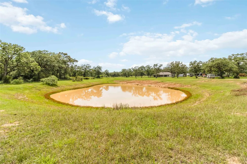 1208 Jeddo Road Rosanky, TX 78953