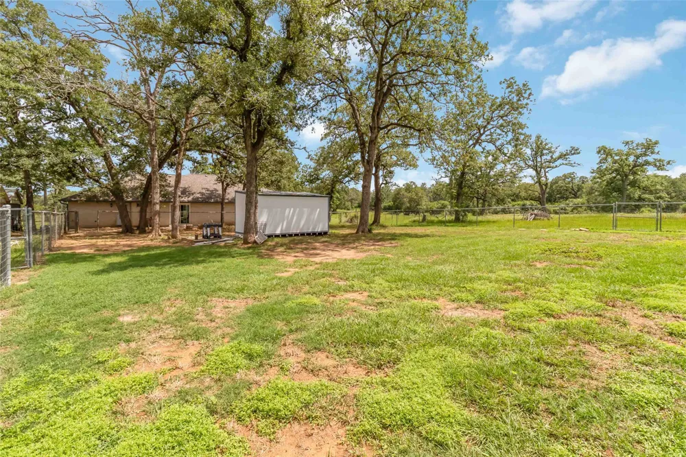 1208 Jeddo Road Rosanky, TX 78953