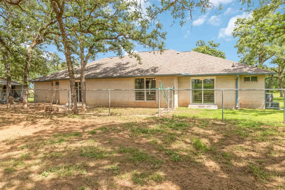1208 Jeddo Road Rosanky, TX 78953