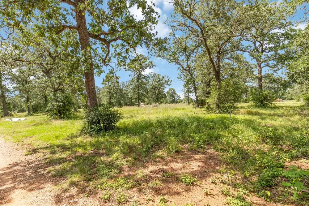 1208 Jeddo Road Rosanky, TX 78953