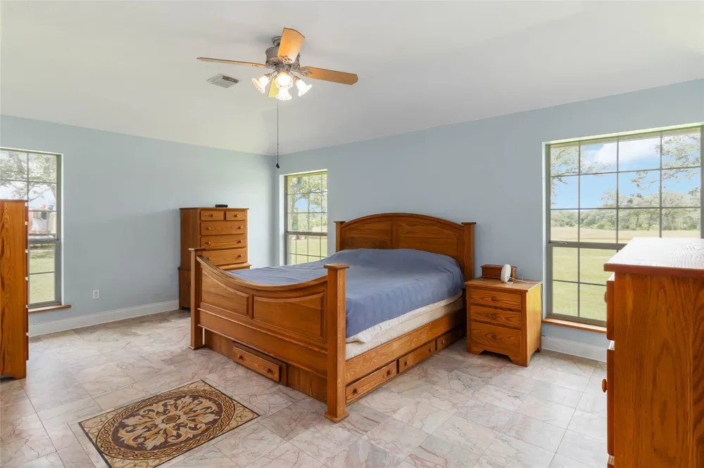 1208 Jeddo Road Rosanky, TX 78953
