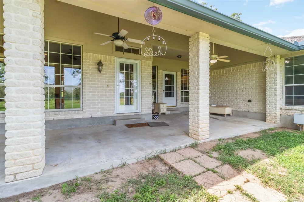 1208 Jeddo Road Rosanky, TX 78953