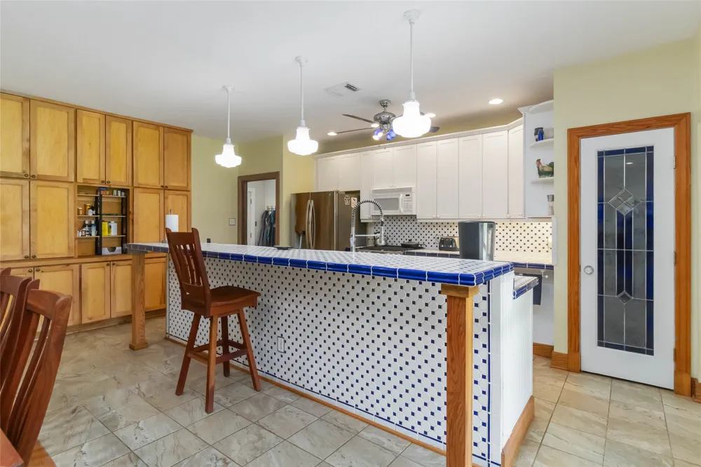 1208 Jeddo Road Rosanky, TX 78953