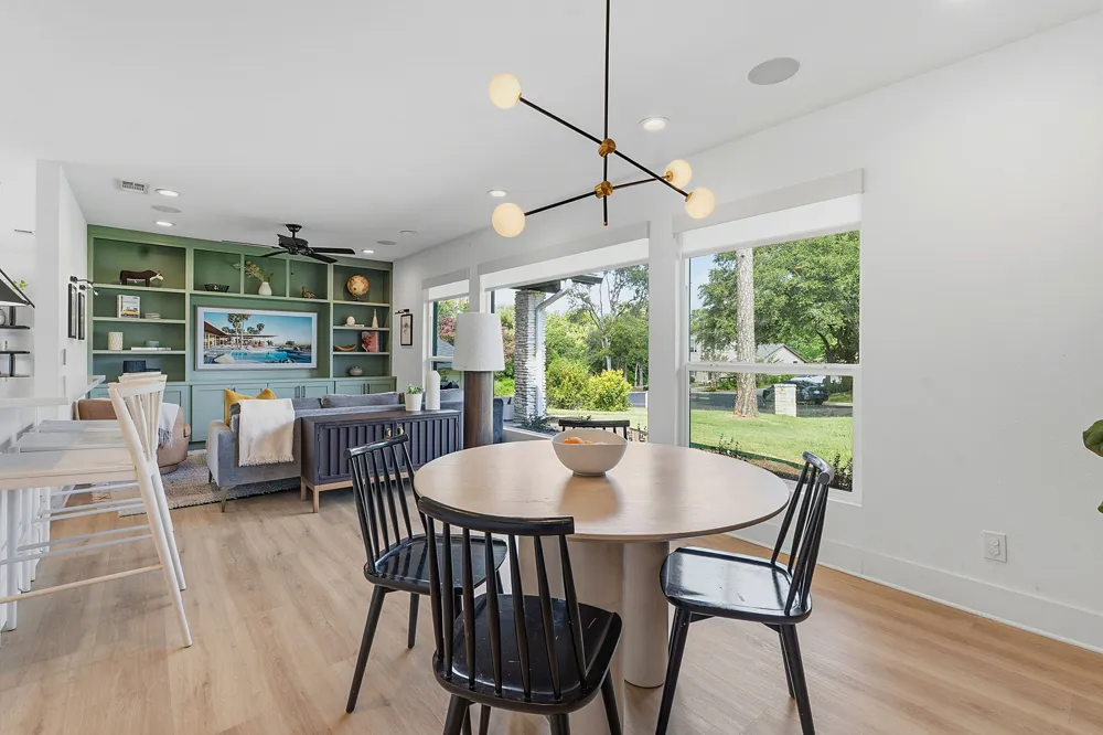 4403 Elmsgrove Drive Austin, TX 78721