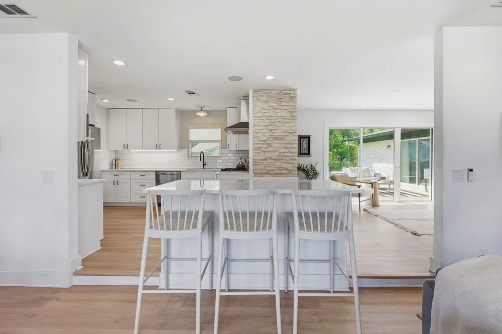 4403 Elmsgrove Drive Austin, TX 78721
