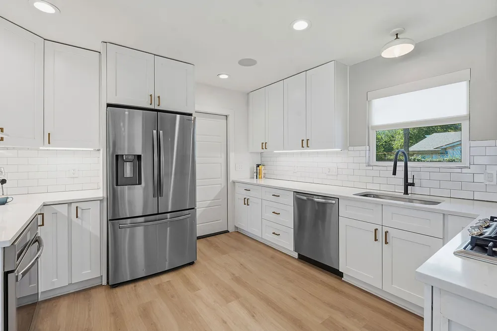 4403 Elmsgrove Drive Austin, TX 78721