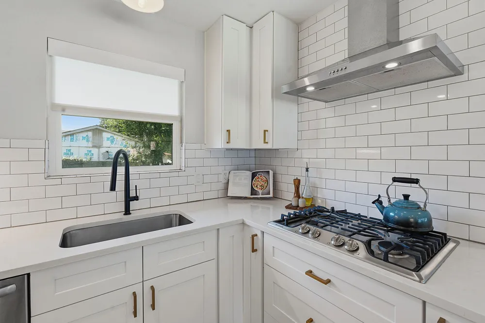4403 Elmsgrove Drive Austin, TX 78721