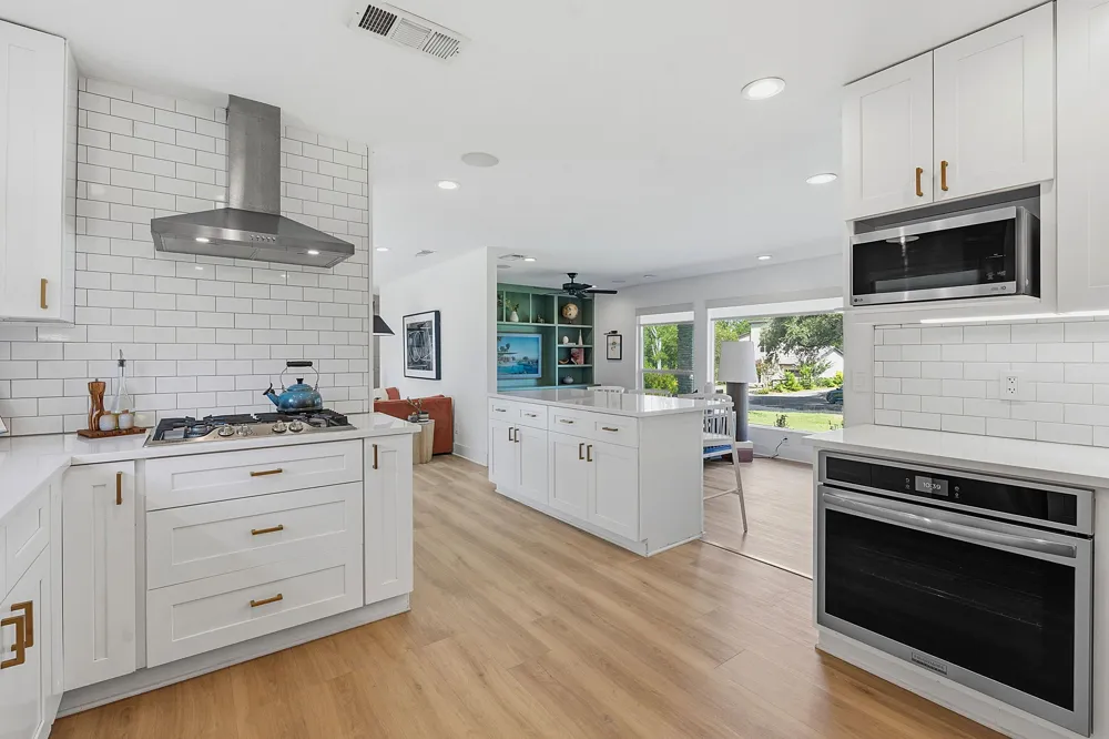 4403 Elmsgrove Drive Austin, TX 78721