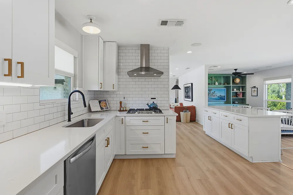 4403 Elmsgrove Drive Austin, TX 78721