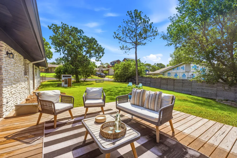 4403 Elmsgrove Drive Austin, TX 78721