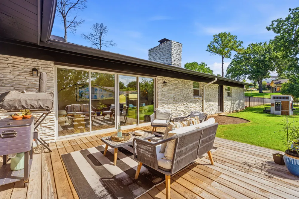 4403 Elmsgrove Drive Austin, TX 78721