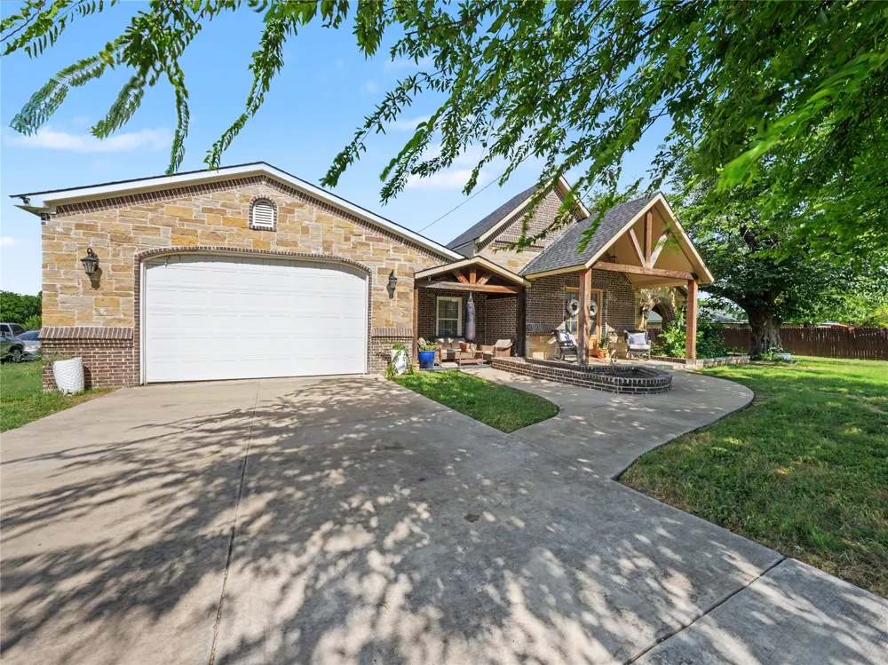 6701 Nauert Road Forest Hill, TX 76140