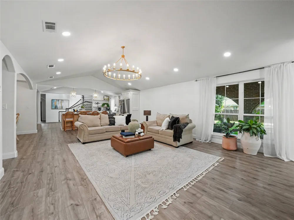 6701 Nauert Road Forest Hill, TX 76140