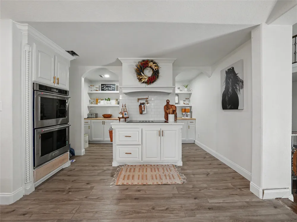 6701 Nauert Road Forest Hill, TX 76140