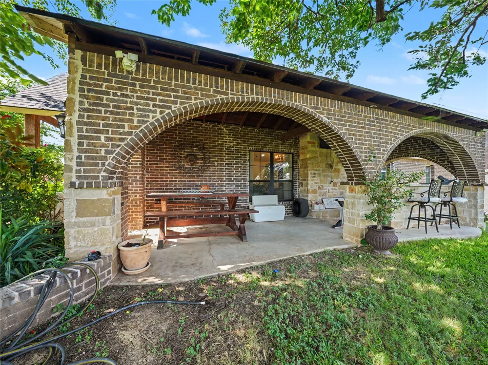 6701 Nauert Road Forest Hill, TX 76140
