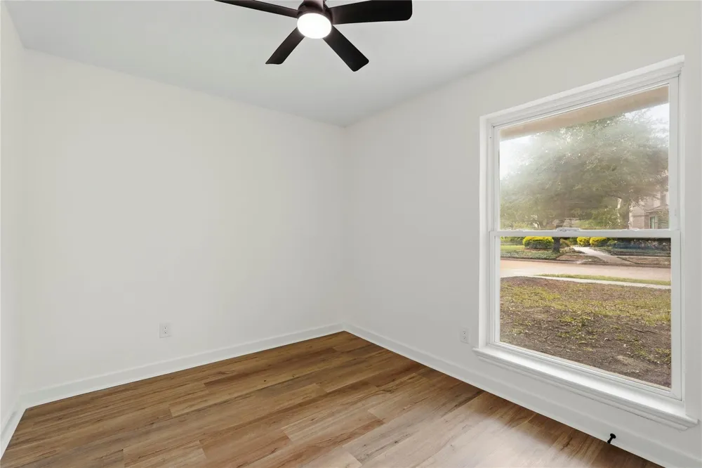 16402 Cornwall Street Jersey Village, TX 77040